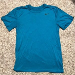 Nike athletic tee